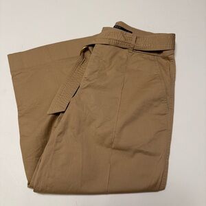 Ralph Lauren Tan Capris Classic Flat-Front Design